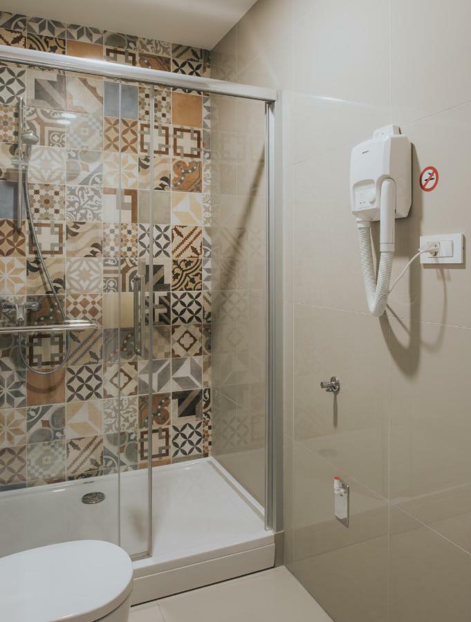 Dta Zagreb Hotell Eksteriør bilde